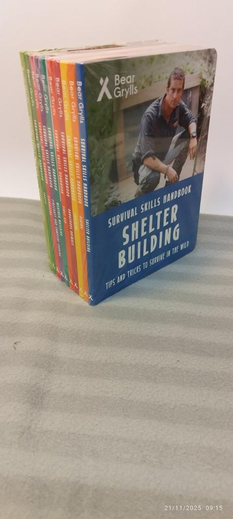 Bear grylls survival skills handbook series 10x,