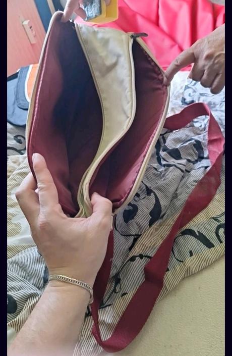 Adidas taška na notebook, adidas