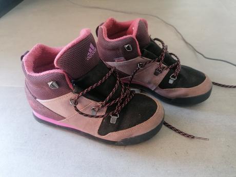Členkove turistické topánky, adidas,34