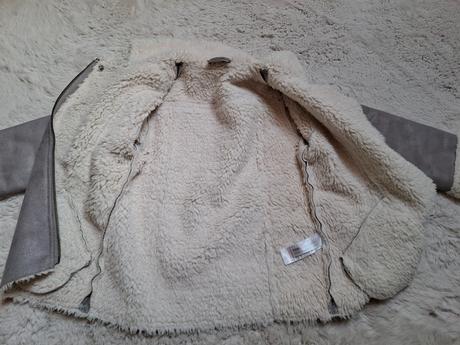 Kozusinkova bunda, next,122