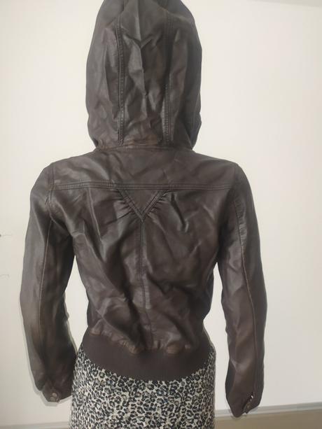 553 kozenkov bundicka  hmeda, h&m,s