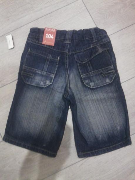 Kraťasy, c&a,104
