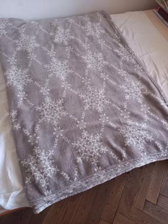 Deka 208x142cm,