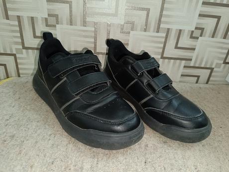 Kožené tenisky, sprandi,37