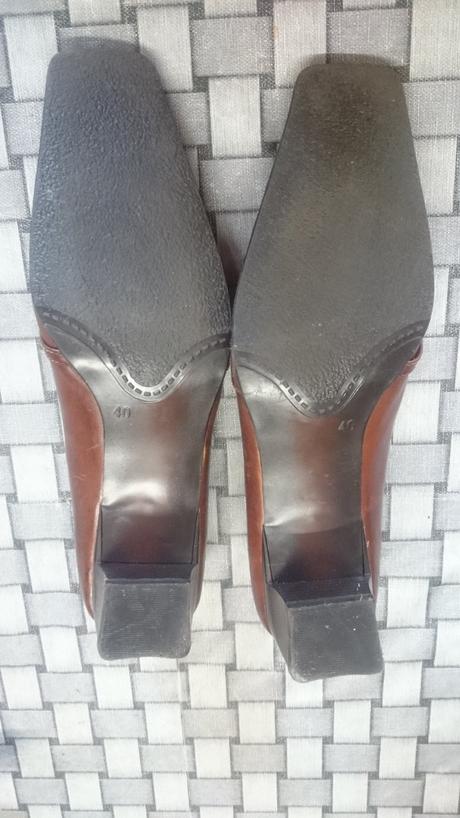 Dámske kožené topánky na opätku, 40