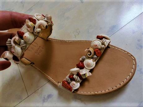 Celokožené luxusné šlapky, 38