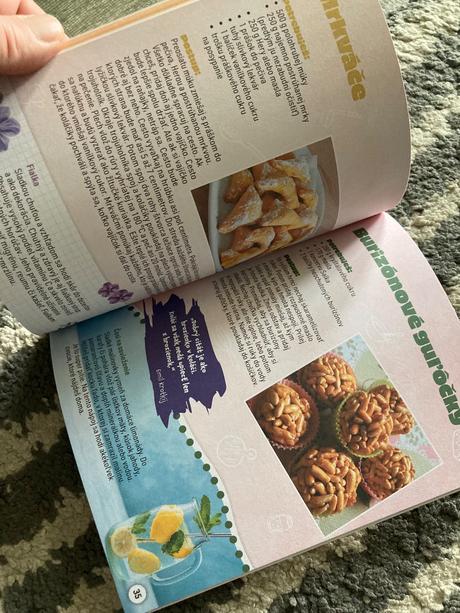 Fifík 10x,vianočná knižka,pečieme s láskou 2024/25, 