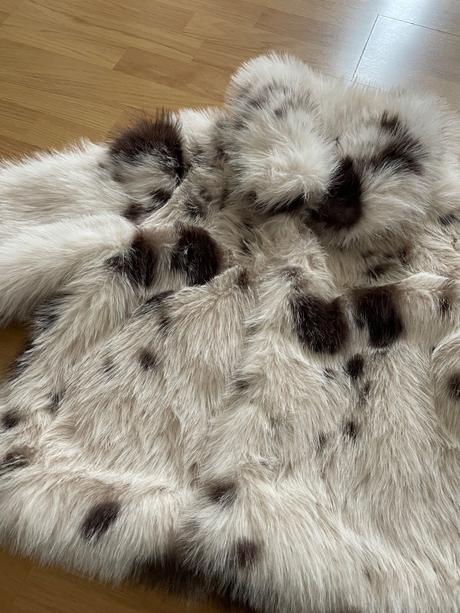 Luxusny zara kozusok, zara,40 / l