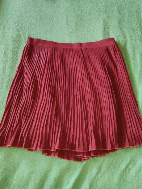 Tehlova sukňa ligotava,