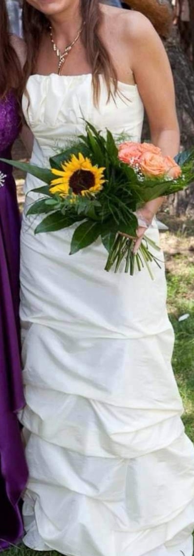 Smotanové spoločenské šaty, 40