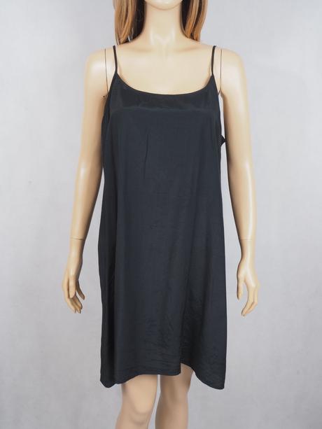 Luxusné šaty na ramienka noa noa, xl