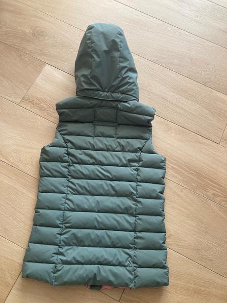 Zateplená vesta 140/146 top stav, bonprix,146