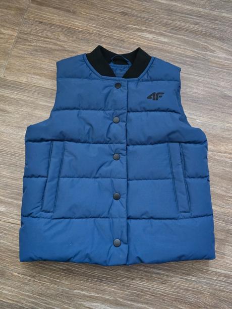 Vesta č.122 4f, 122