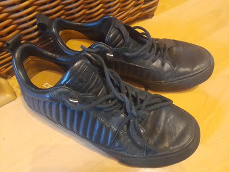 Botasky 40 a polky, converse,40