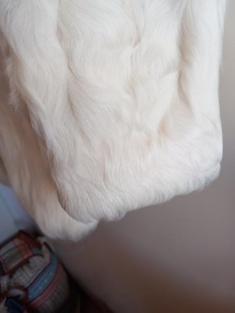 Kozusinova bunda z jahnacej kozusiny, 48