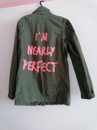 Riflovy kabátik, 134