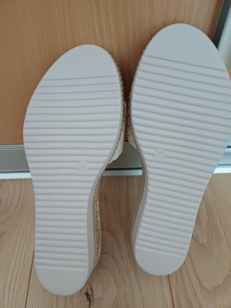 Šľapky na platforme, 37 / 38