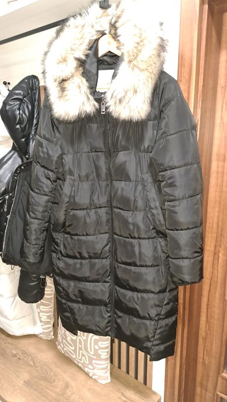 Zimna bunda, s