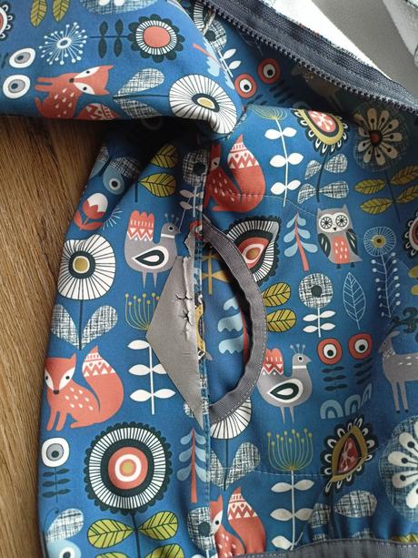 Softshellova bunda sijeme srdcem, 86