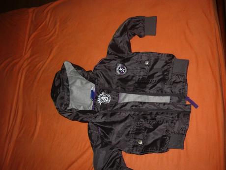 Vetrovka -cena s postou vel. 86/92, lupilu,86