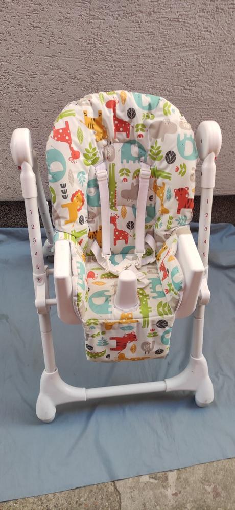 Detská jedálenská stolička, 