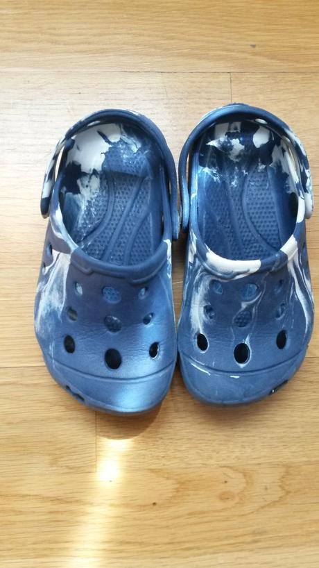 Topánky do vody, 25