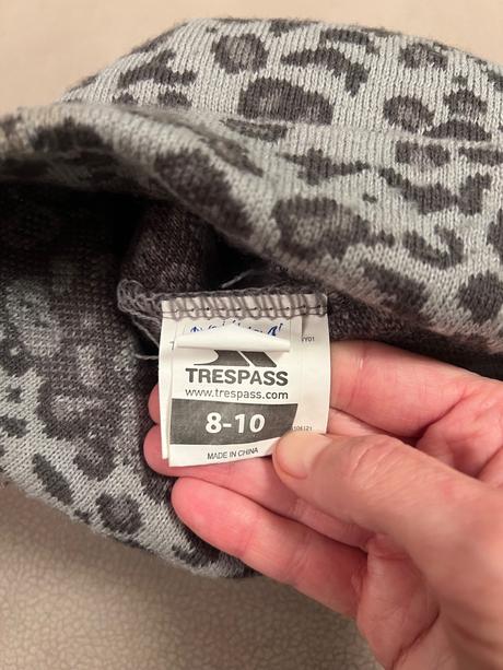 Ciapka zimna, trespass, 8-10r, 128