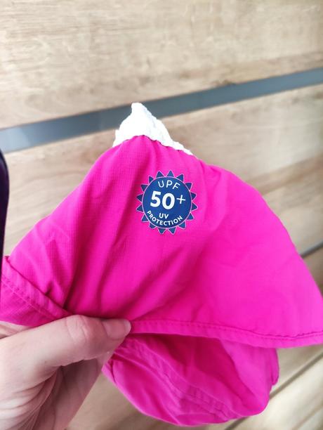 Šiltovka s ochranou uv 50 a krytím krku, nabaiji,50