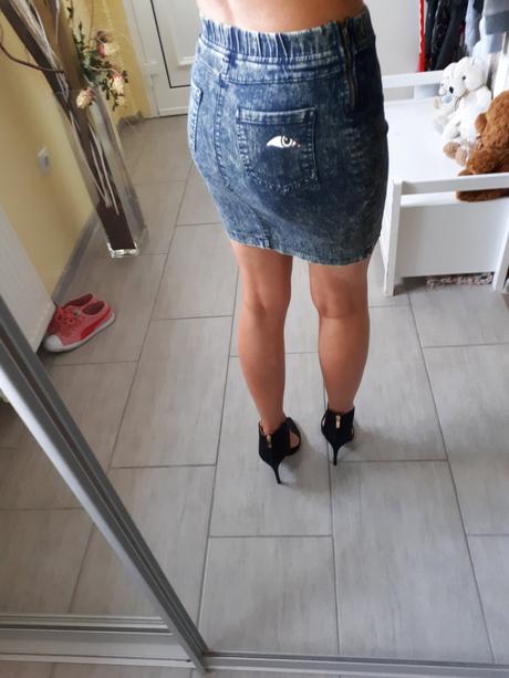 Letná rifľová sukňa, 158