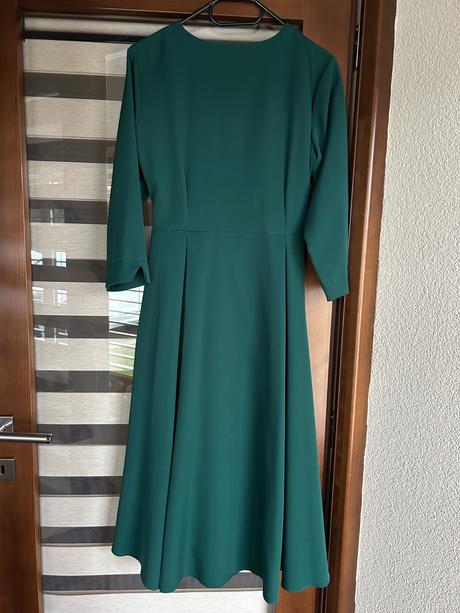 Slávnostné šaty -m, m