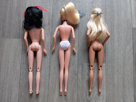 Barbie, snehulienka a popoluška,