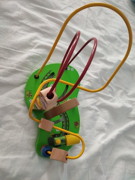 Drevená prevliekačka vláčik, 