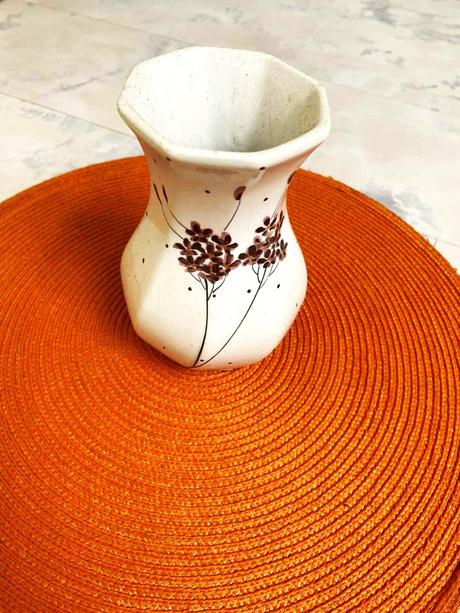 Starožitná stará porcelánová váza,