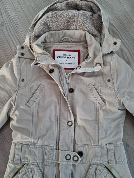 Zateplená bunda zn. cross, s