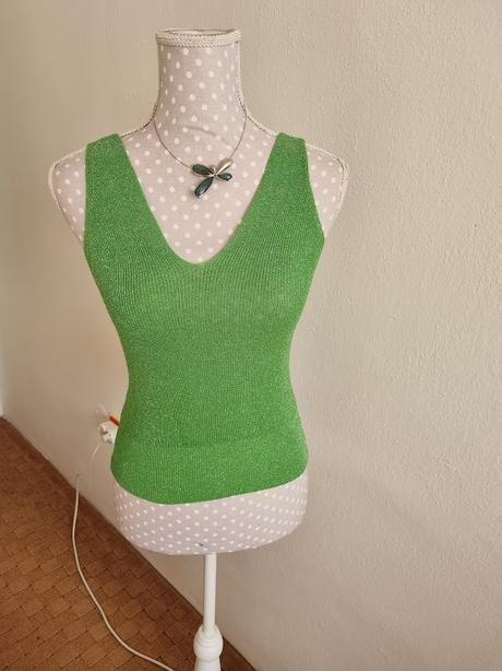 Pletený trblietavý top s, s