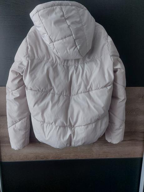 Zimna vetrovka, house,xl