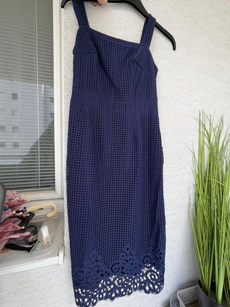 Uzasne modre saty styl dolce spolocenske elegantne, s