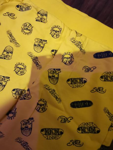 Žlté tepláky, piazza italia,134