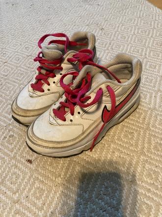 Kožené tenisky, nike,30