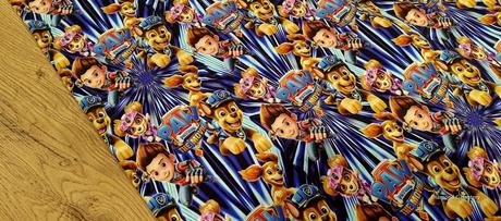 Teplákovina - paw in the mowie - cena za 10 centi,