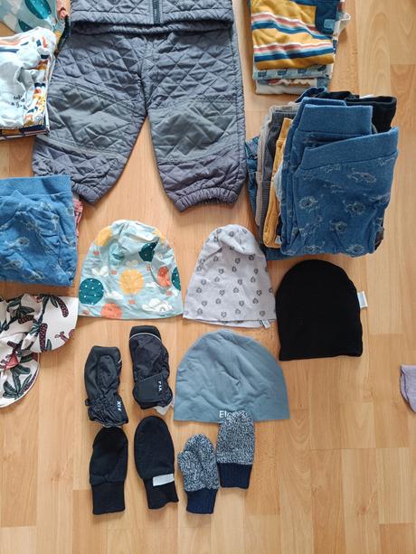 Balík oblečenia pre chlapca 12-18 mesiacov, 86–98