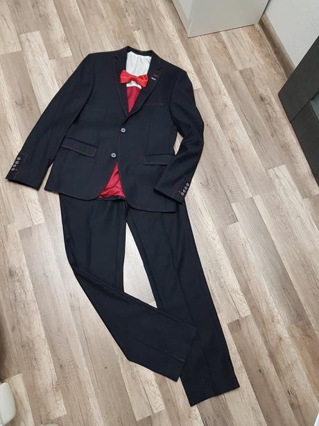 Slavnostny komplet, m