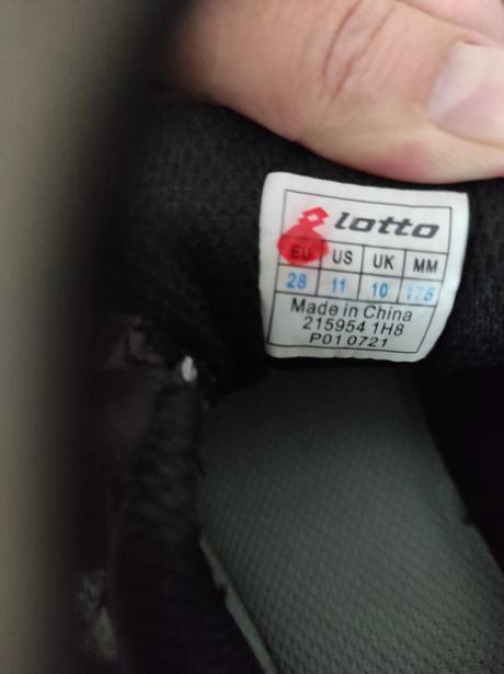 Tenisky, lotto,28