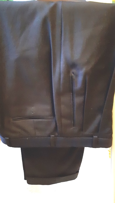 Oblekové pánske nohavice šité, 50