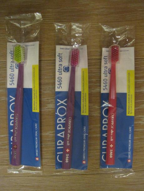 Zub.kefka curaprox 5460 krásne farby, 