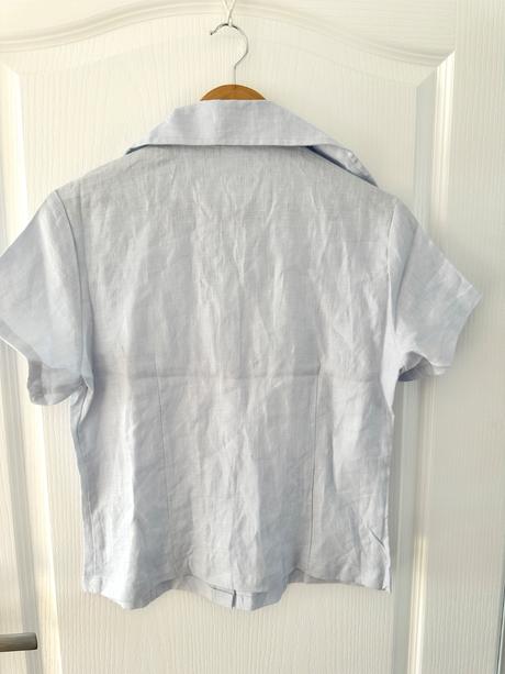 Svetlomodrá ľanová blúzka s krátkymi rukávmi, m