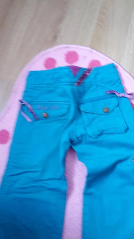 Podšité nohavky, kenvelo,92