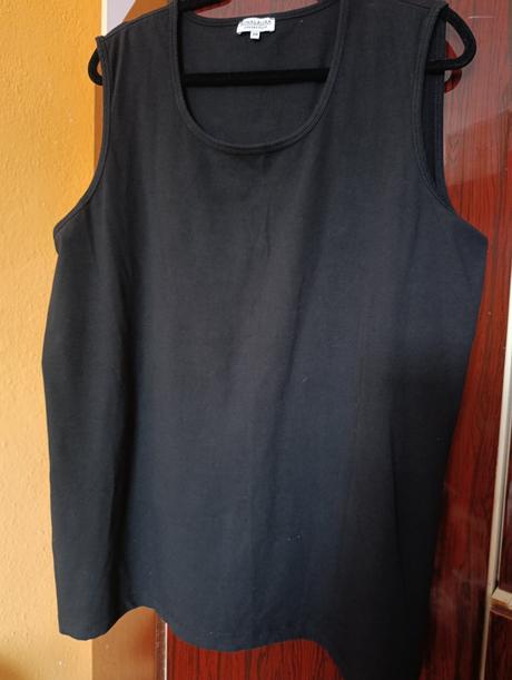 Čierny top gina laura, xxl