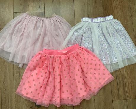 Balik dievcenskeho oblecenia 110-116, 104–116