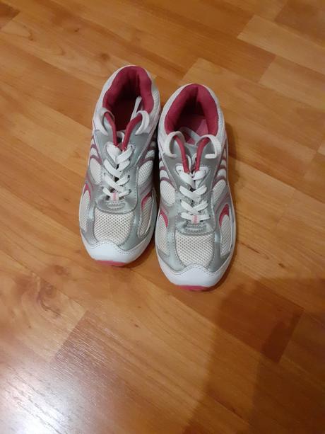 Botasky, cherokee,34